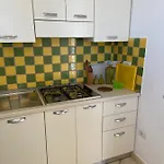 Attico A 150 Mt Dal Mare Semesterbostad Marina di Mancaversa